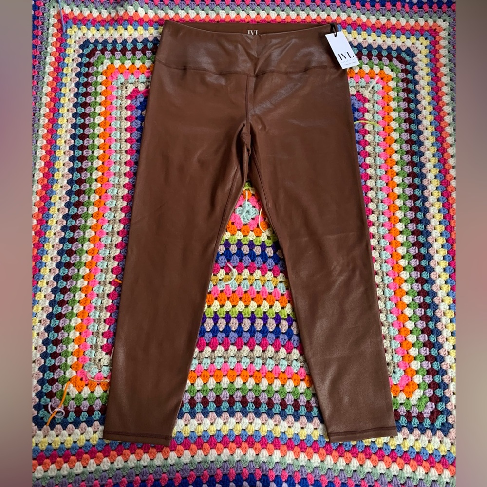 NWT IVL Collective brown faux leather liquid leggings size 12 large